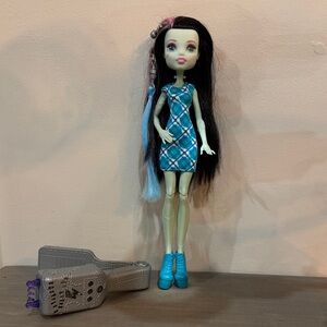 Monster High - Frankie Stein